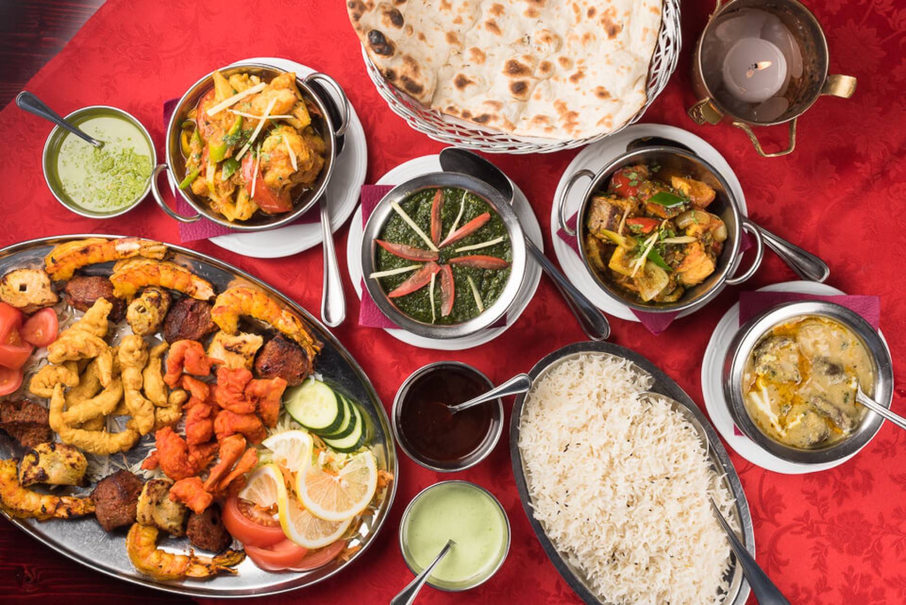 Индийская кухня спб. Индийская кухня. Индийская кухня фон. Меню индийской кухни. Индийская кухня тематический стол.